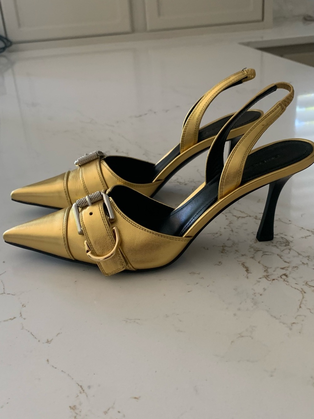 Givenchy Women's Gold Voyou Slingback 75Mm Pump Shoes Size 36